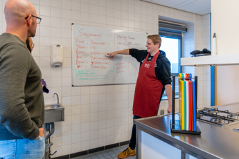 Instructeur Student Justin Geertsema Drenthe College Iris Sijbom Fotografie 2023 IR108463 Verbeterd NR