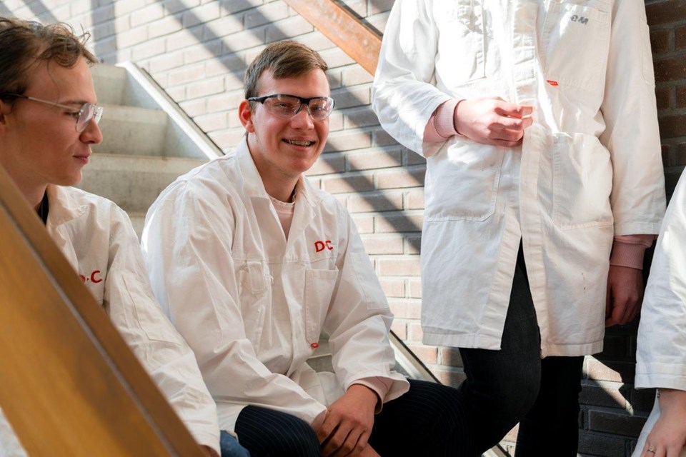 Studenten Lab Techniek komen samen
