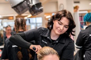 Haarverzorging + Salon Iris Sijbom 2022 (1)