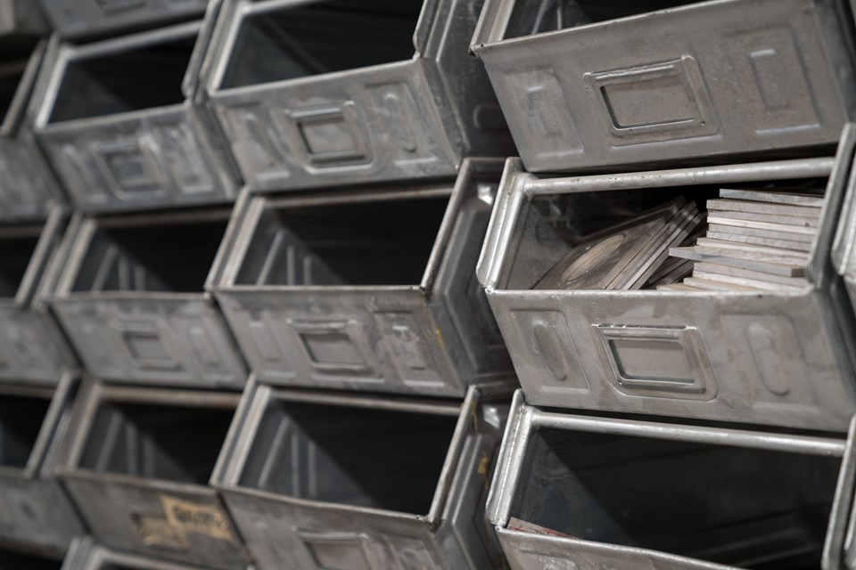 Detailfoto metalenbakken