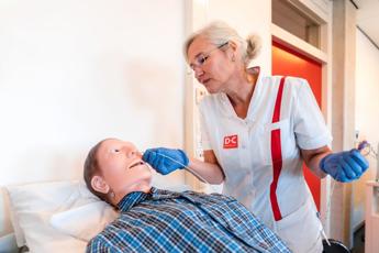 Verzorgende IG Drenthe College Iris Sijbom Fotografie 2022 IR103249 Verzorgende IG Drenthe College Iris Sijbom Fotografie 2022 IR103249